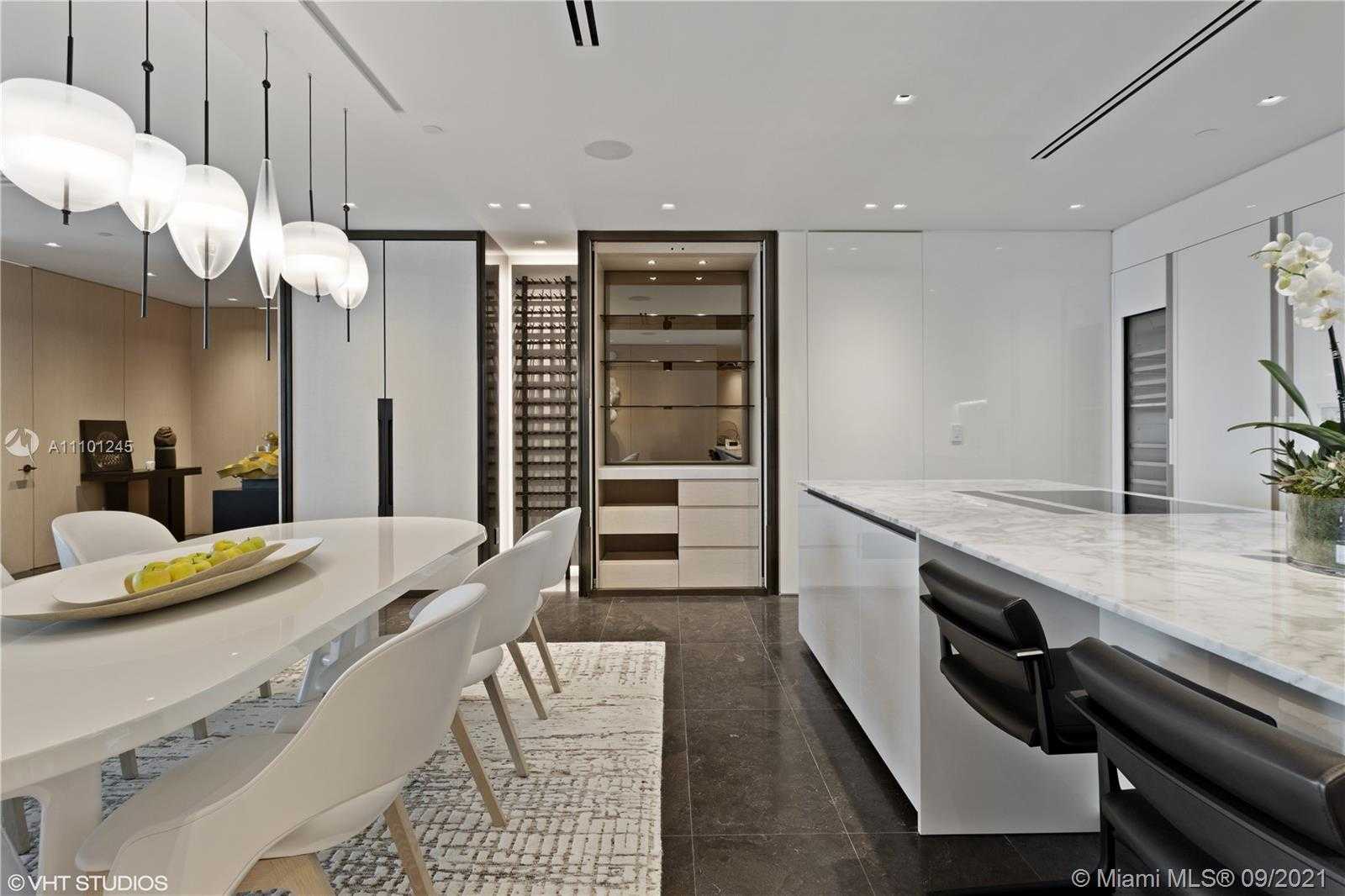 Small Image of 10201 COLLINS AVE #2606, Bal Harbour Number 12