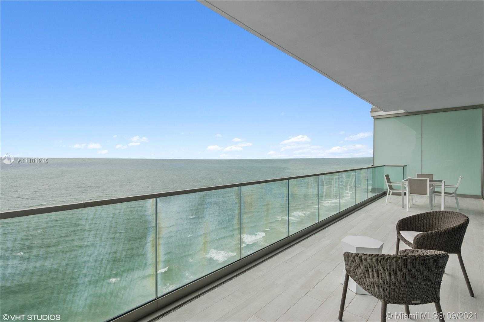Small Image of 10201 COLLINS AVE #2606, Bal Harbour Number 32
