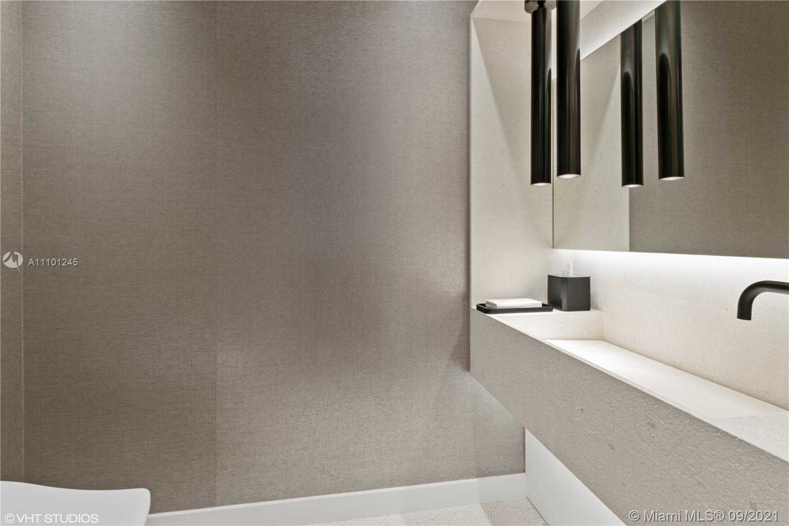 Small Image of 10201 COLLINS AVE #2606, Bal Harbour Number 4