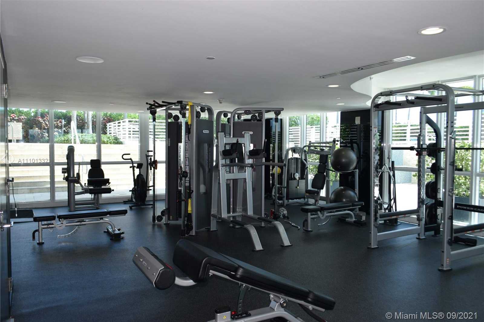 Small Image of 540 WEST AVE #913, Miami Beach Number 12