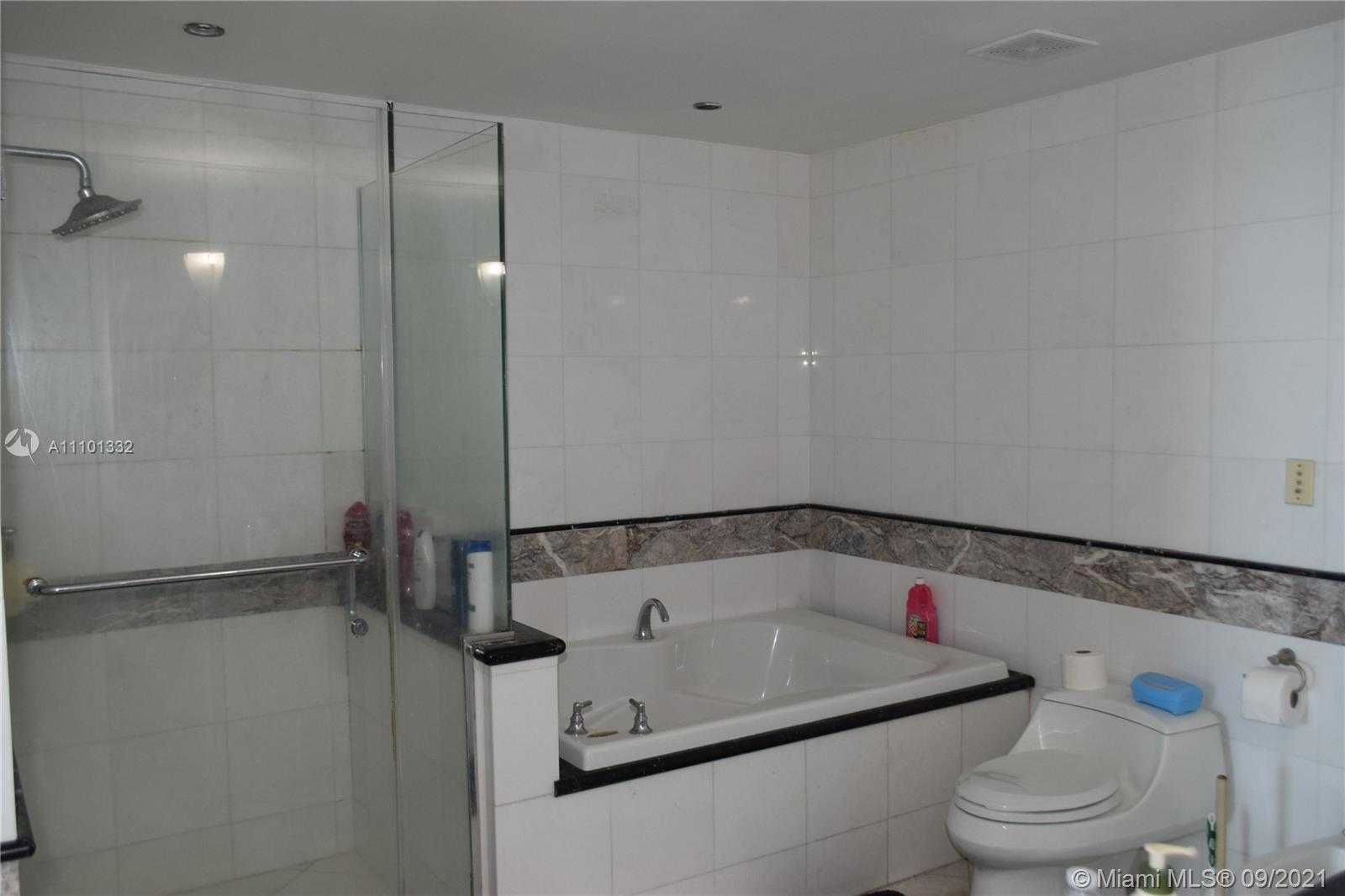 Small Image of 540 WEST AVE #913, Miami Beach Number 6
