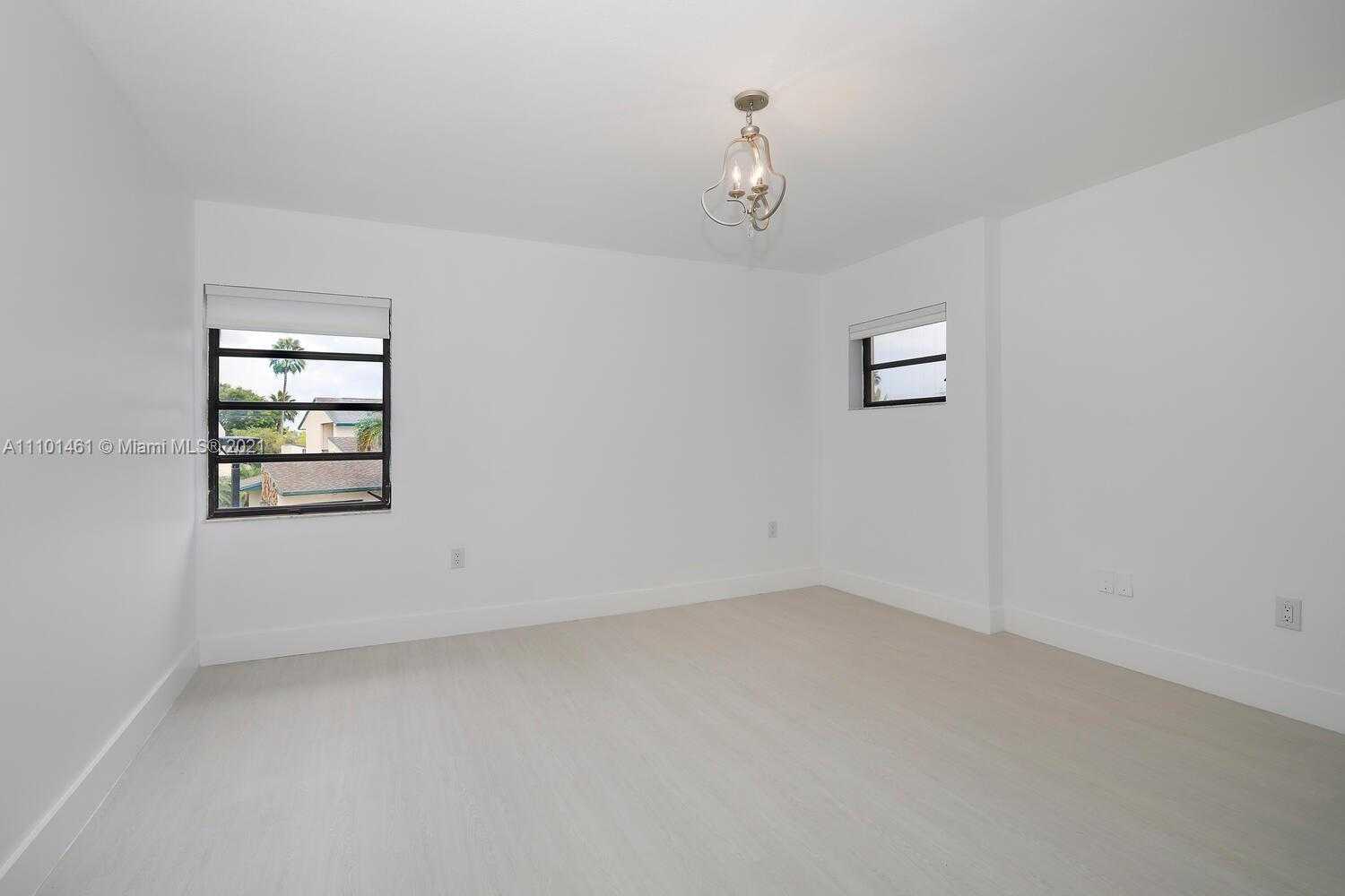 Small Image of 10806 SOUTH WEST 72 ST #101, Miami Number 20