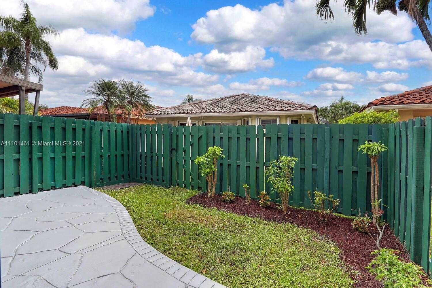 Small Image of 10806 SOUTH WEST 72 ST #101, Miami Number 28
