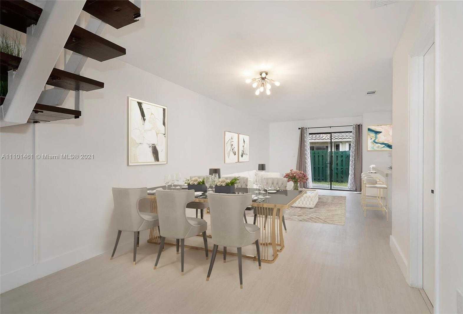 Small Image of 10806 SOUTH WEST 72 ST #101, Miami Number 5