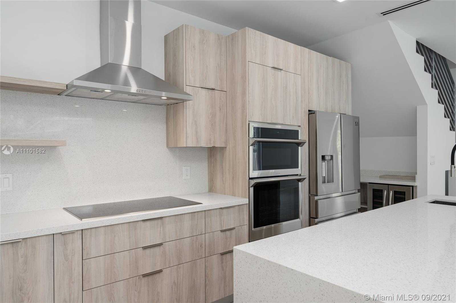 Small Image of 3524 SOUTH WEST 25TH TER #A&B, Miami Number 13