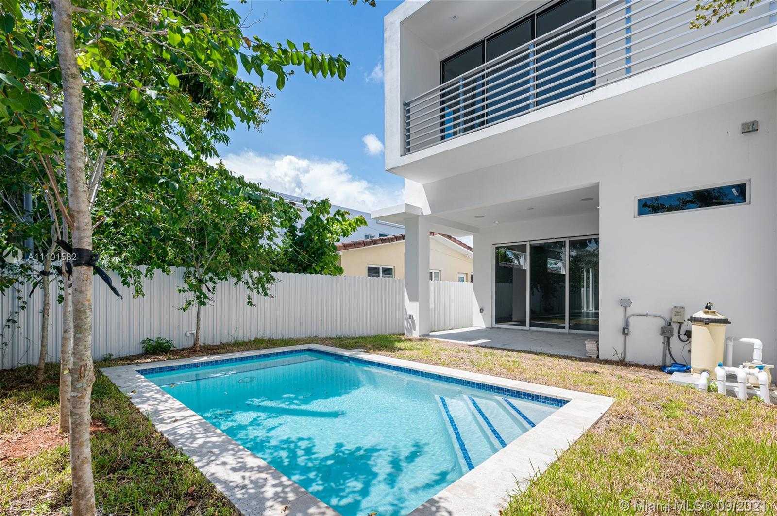 Small Image of 3524 SOUTH WEST 25TH TER #A&B, Miami Number 21