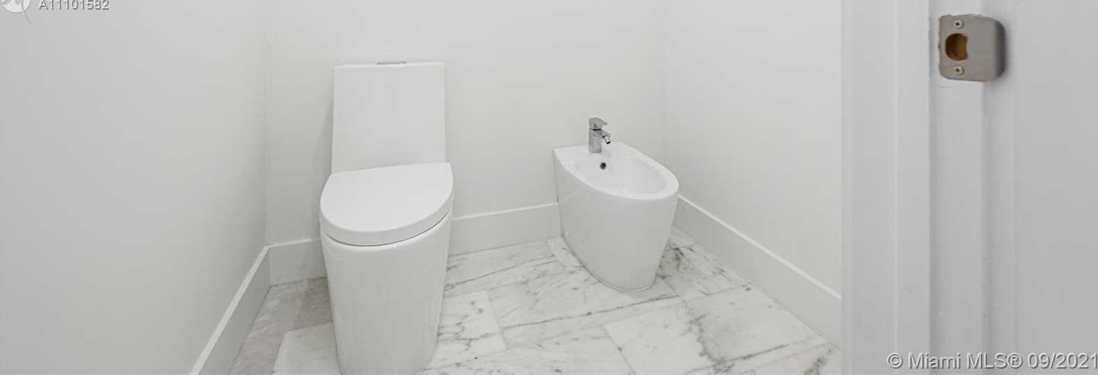 Small Image of 3524 SOUTH WEST 25TH TER #A&B, Miami Number 38