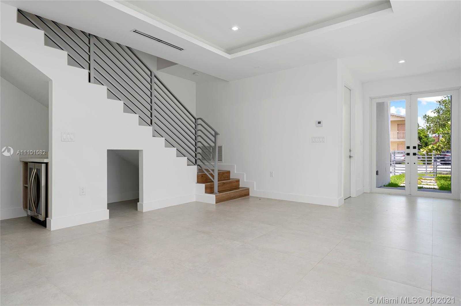 Small Image of 3524 SOUTH WEST 25TH TER #A&B, Miami Number 6