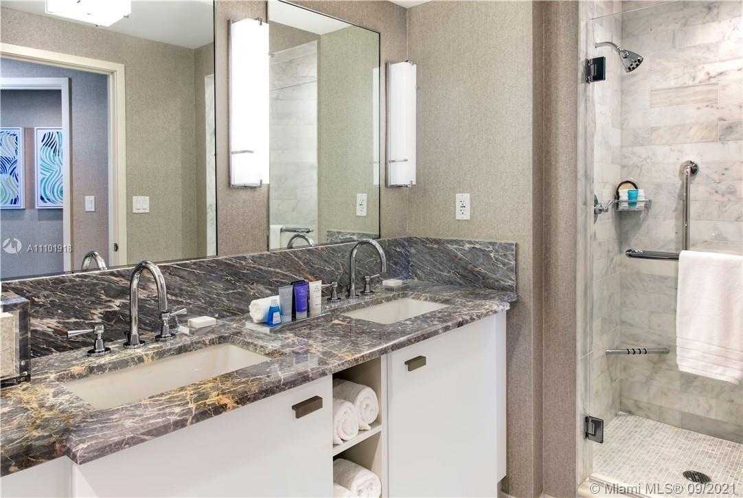 Small Image of 551 NORTH FORT LAUDERDALE BEACH BLVD #R1810, Fort Lauderdale Number 5