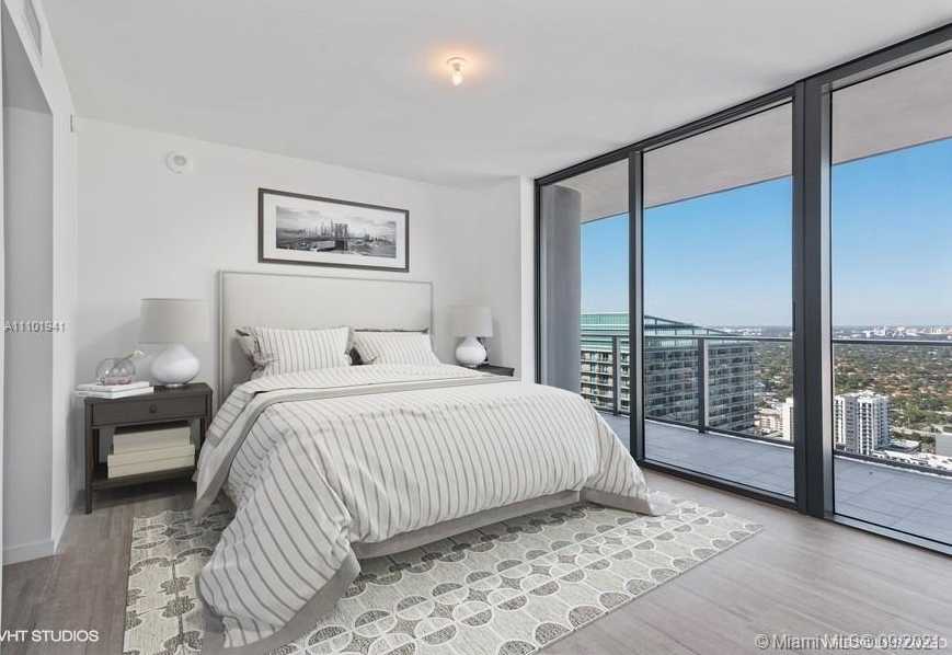 Small Image of 1000 BRICKELL PLAZA #4110 & 4111, Miami Number 9