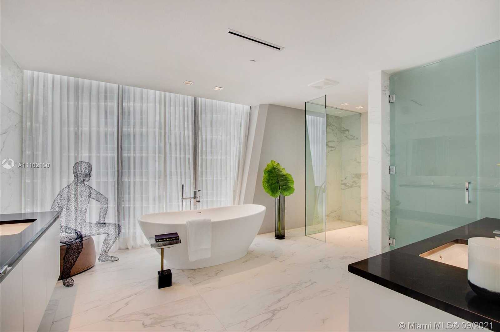 Small Image of 1000 BISCAYNE BLVD #3001, Miami Number 11