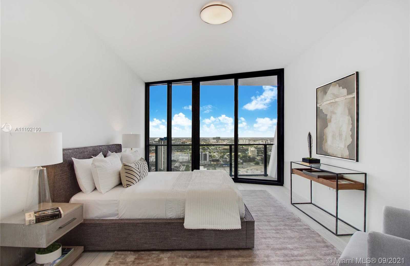 Small Image of 1000 BISCAYNE BLVD #3001, Miami Number 15