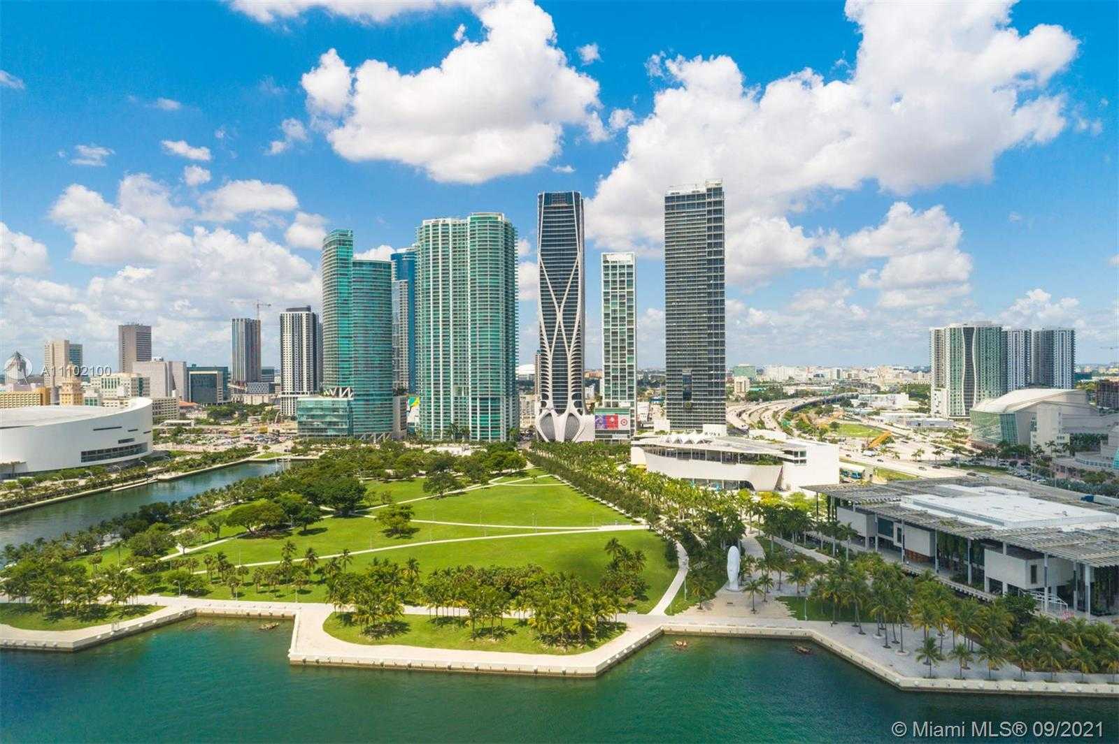 Small Image of 1000 BISCAYNE BLVD #3001, Miami Number 4