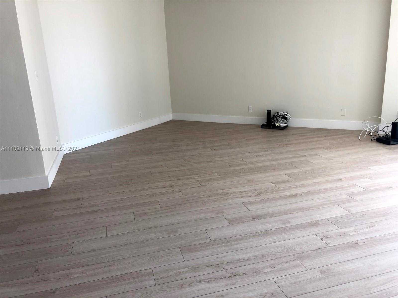 Small Image of 3901 SOUTH OCEAN DR #10L, Hollywood Number 12