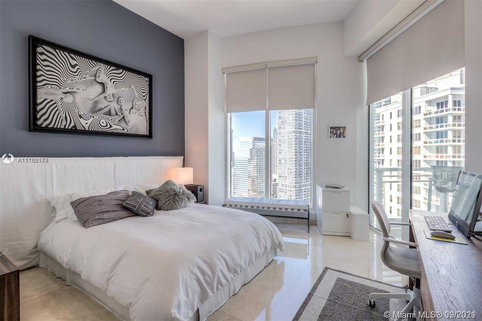 Small Image of 900 BRICKELL KEY BLVD #2805, Miami Number 20