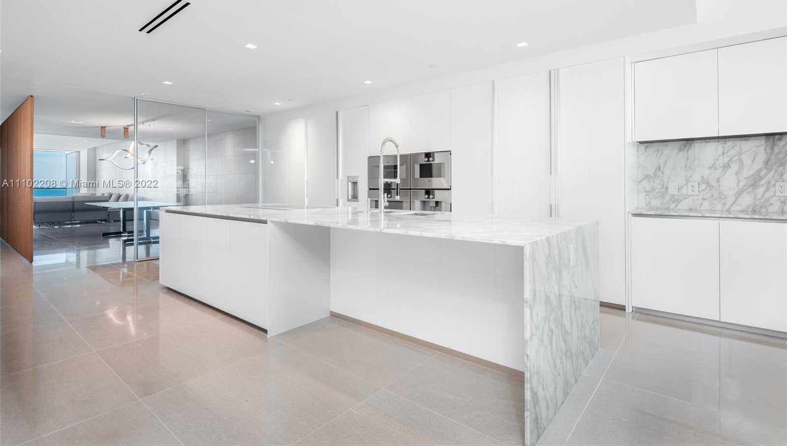 Small Image of 10201 COLLINS AVE #2103, Bal Harbour Number 5