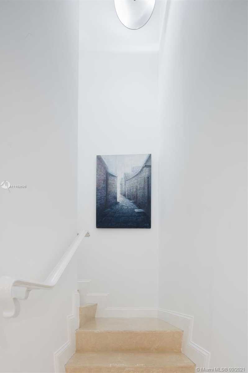 Small Image of 7681 SOUTH WEST 54TH CT, Miami Number 40