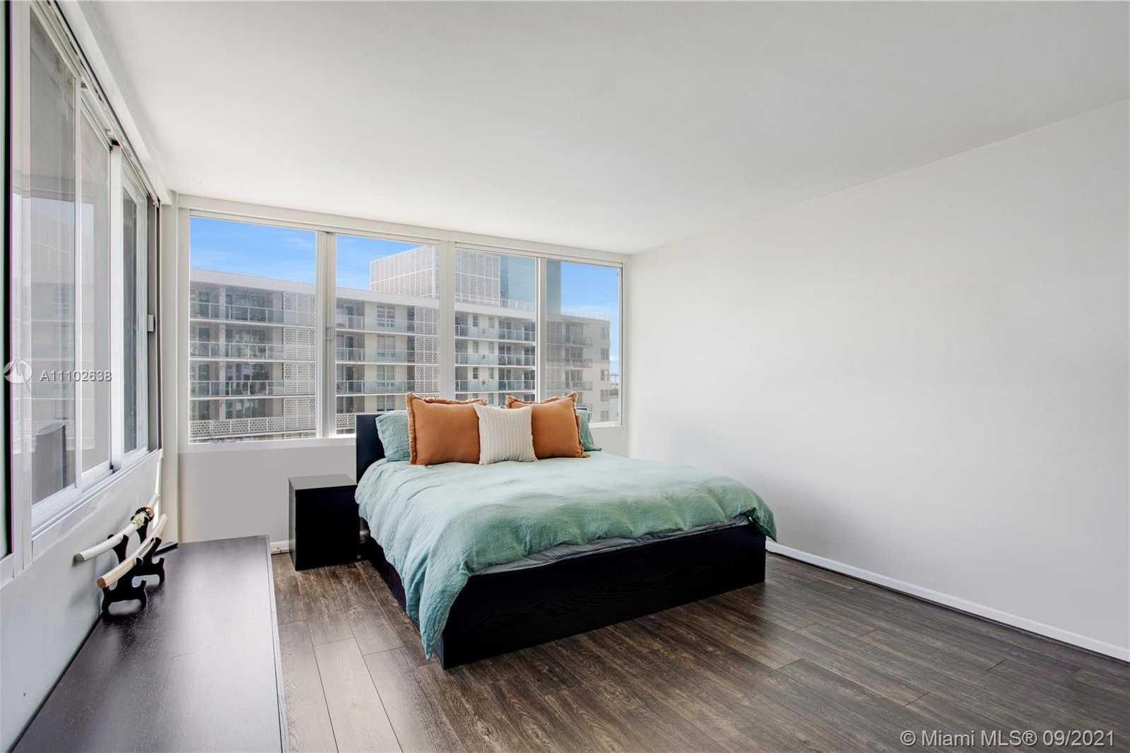 Small Image of 1000 WEST AVE #1129, Miami Beach Number 12