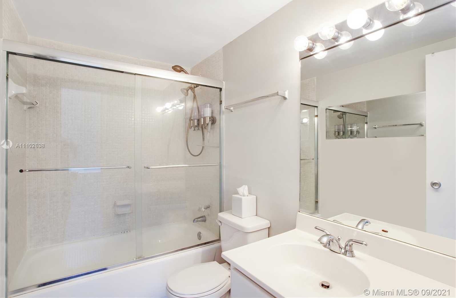 Small Image of 1000 WEST AVE #1129, Miami Beach Number 14