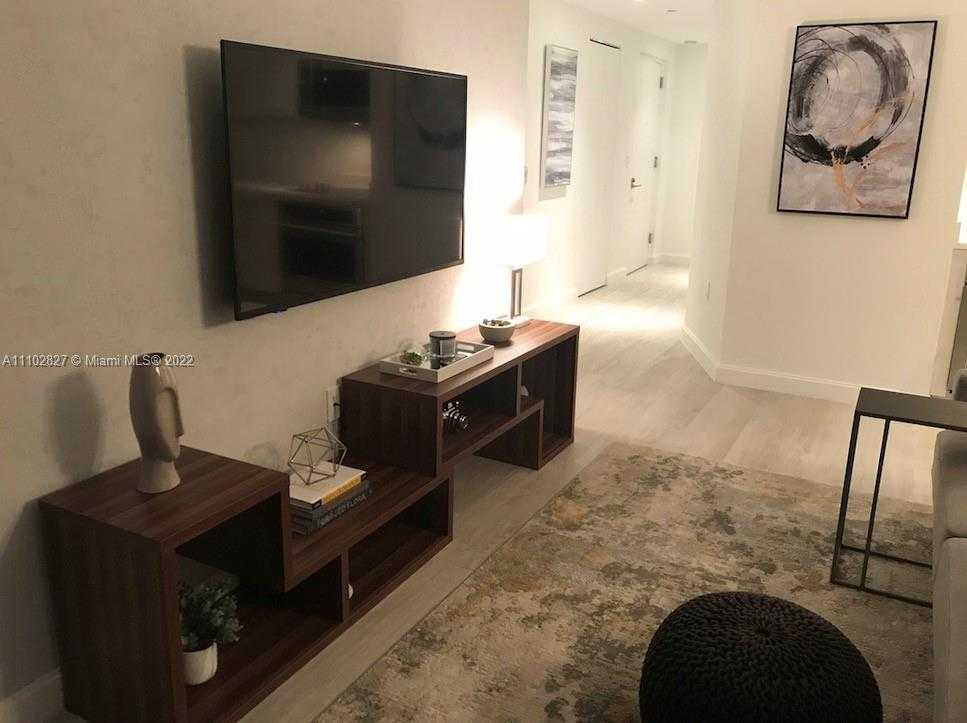Small Image of 55 SOUTH WEST 9TH ST #2208, Miami Number 2