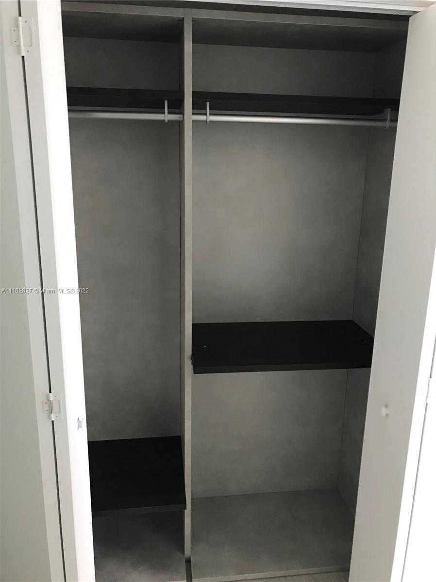 Small Image of 55 SOUTH WEST 9TH ST #2208, Miami Number 9