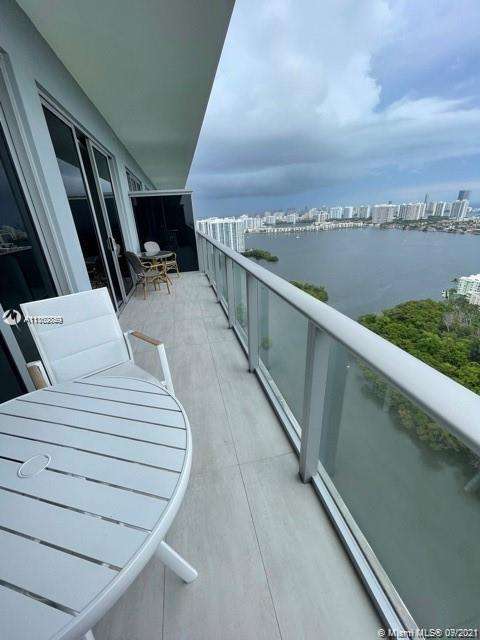 Small Image of 16385 BISCAYNE BLVD #PH06, North Miami Beach Number 11