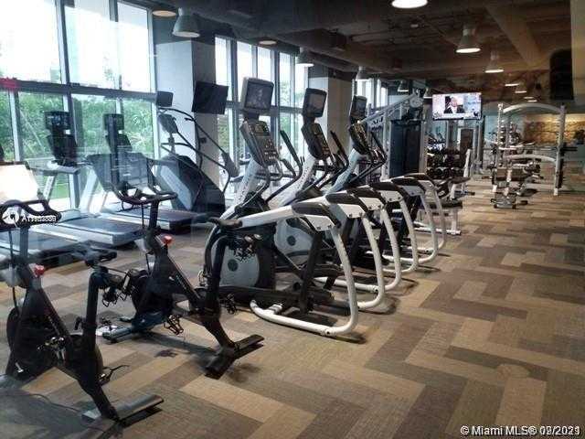 Small Image of 16385 BISCAYNE BLVD #PH06, North Miami Beach Number 17