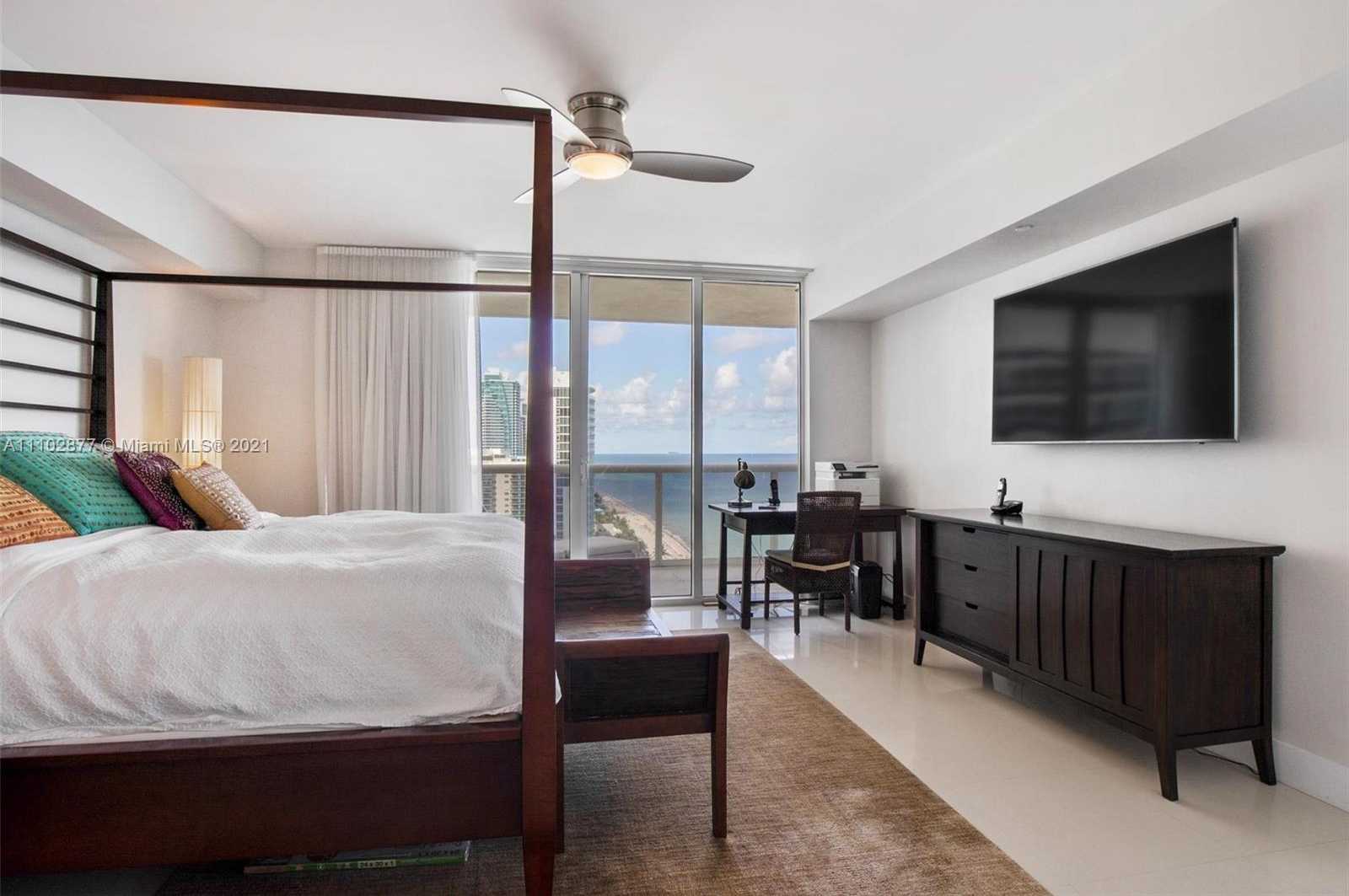 Small Image of 1830 SOUTH OCEAN DR #1901, Hallandale Beach Number 9