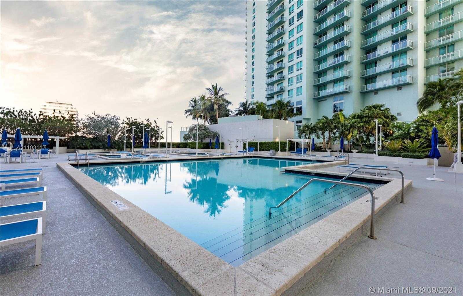 Small Image of 1800 NORTH BAYSHORE DR #1002, Miami Number 18