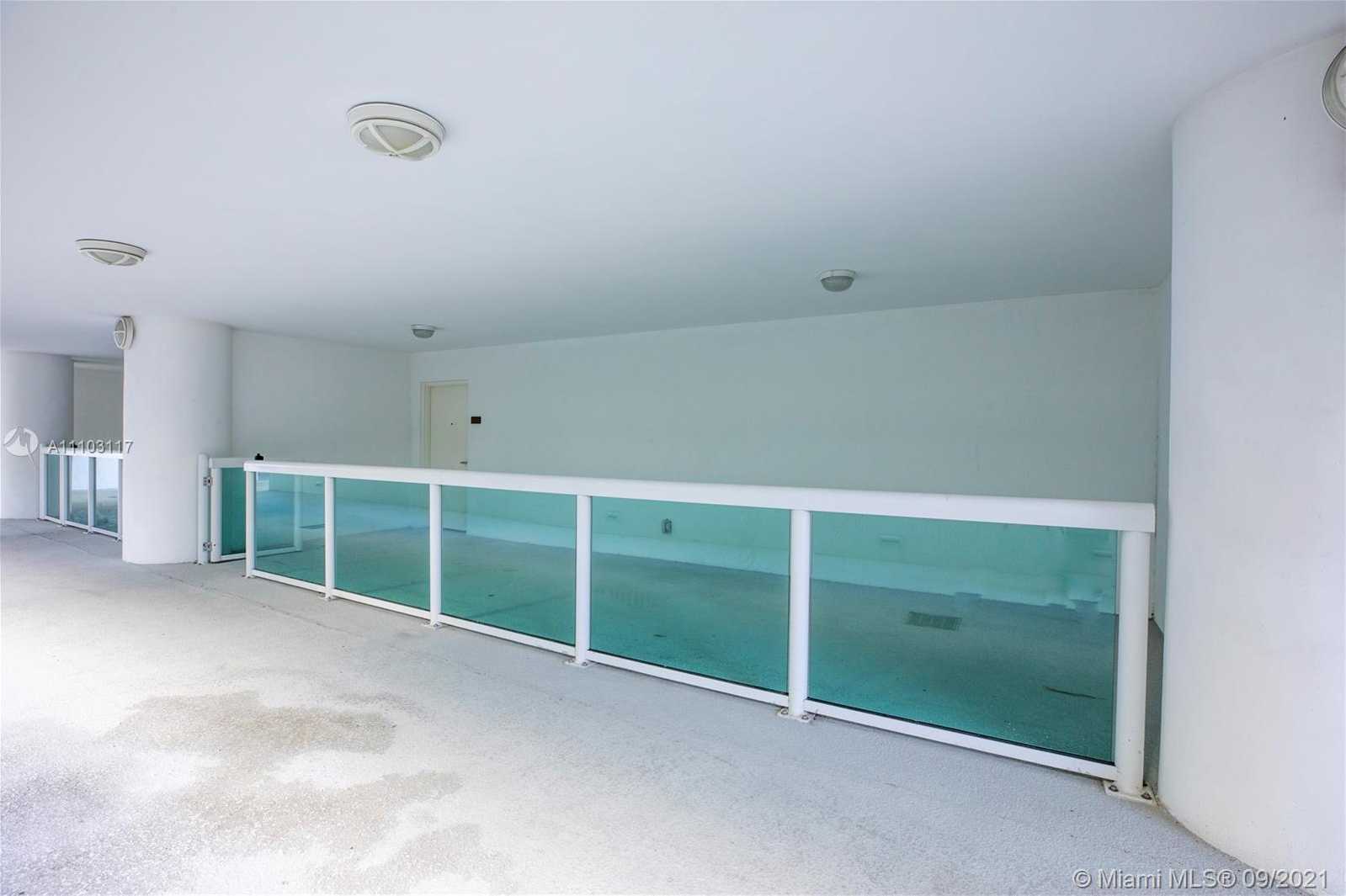 Small Image of 1800 NORTH BAYSHORE DR #1002, Miami Number 21