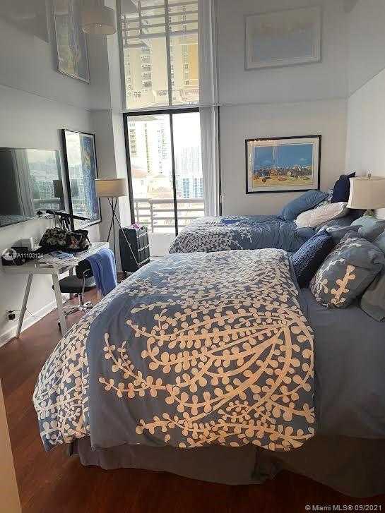 Small Image of 3300 NORTH EAST 191ST ST #PH13, Aventura Number 6