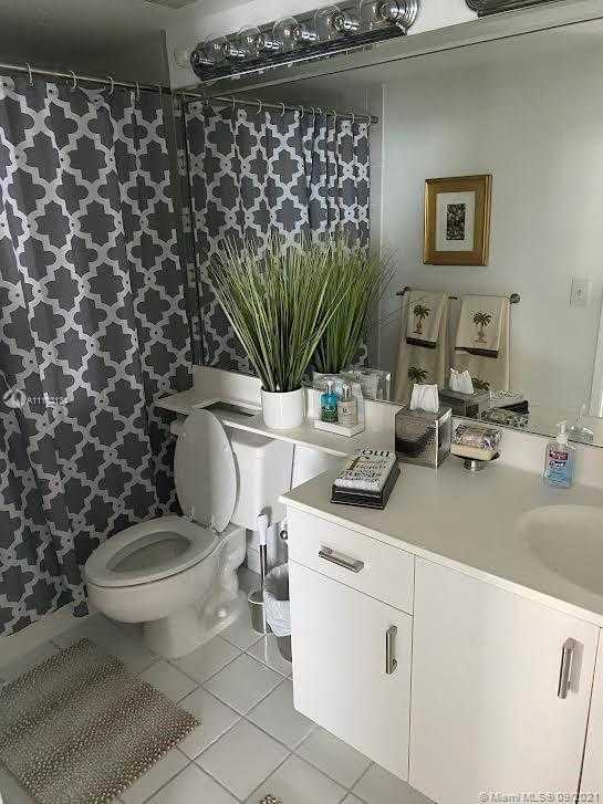 Small Image of 3300 NORTH EAST 191ST ST #PH13, Aventura Number 8