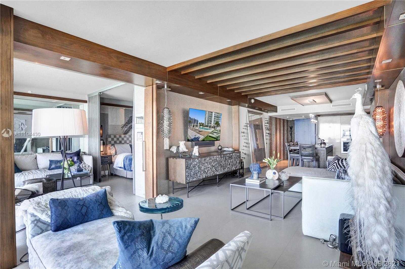 Small Image of 10 VENETIAN WAY #1503, Miami Beach Number 16