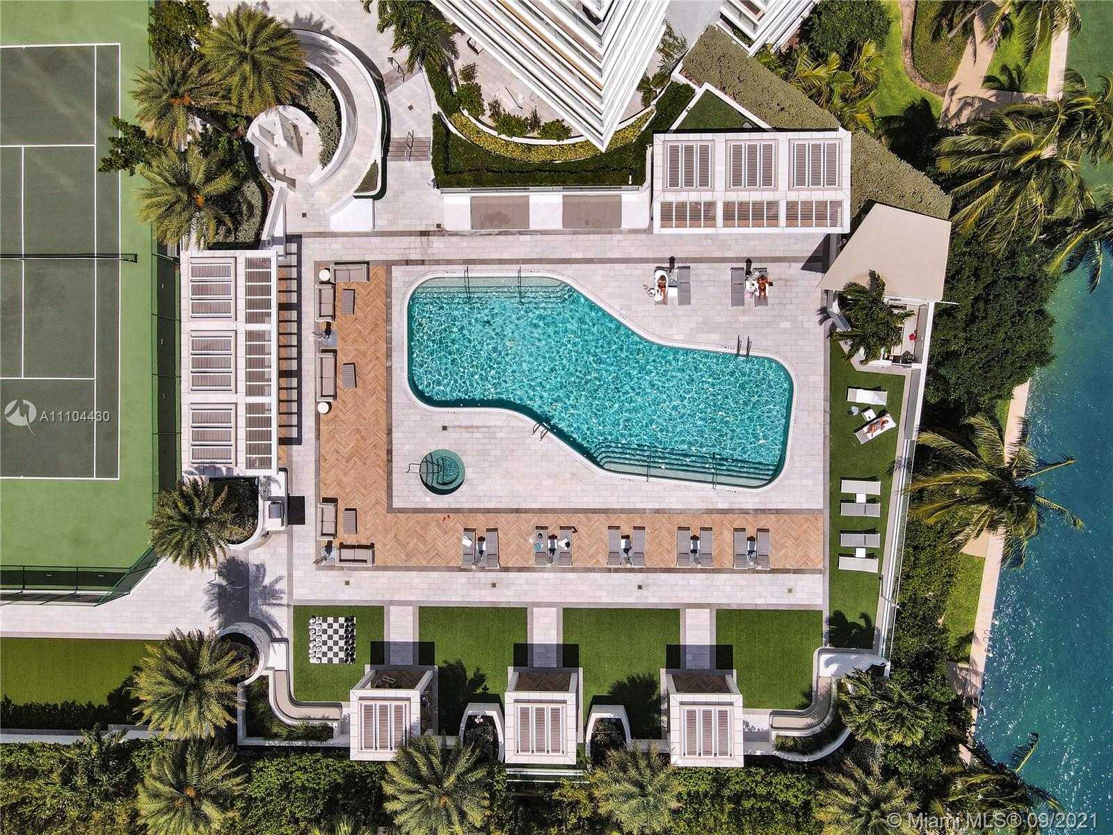 Small Image of 10 VENETIAN WAY #1503, Miami Beach Number 40