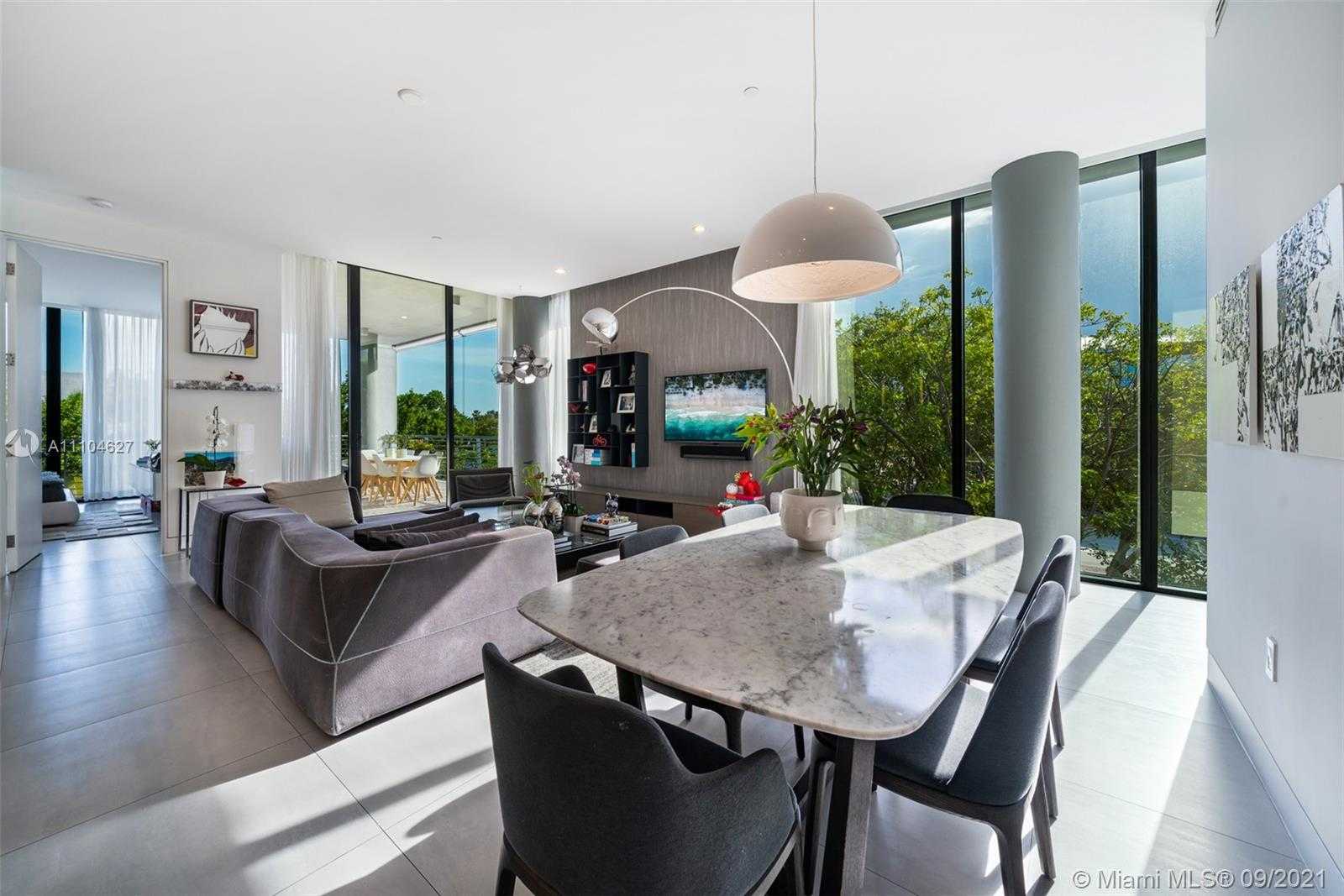 Small Image of 101 SUNRISE DR #A-201, Key Biscayne Number 2