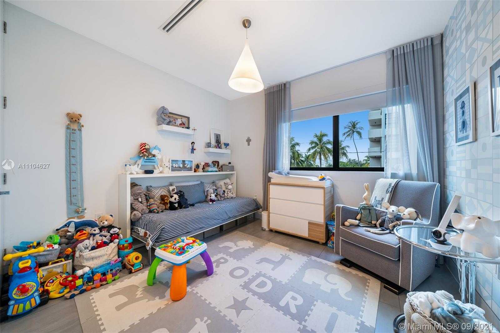 Small Image of 101 SUNRISE DR #A-201, Key Biscayne Number 21
