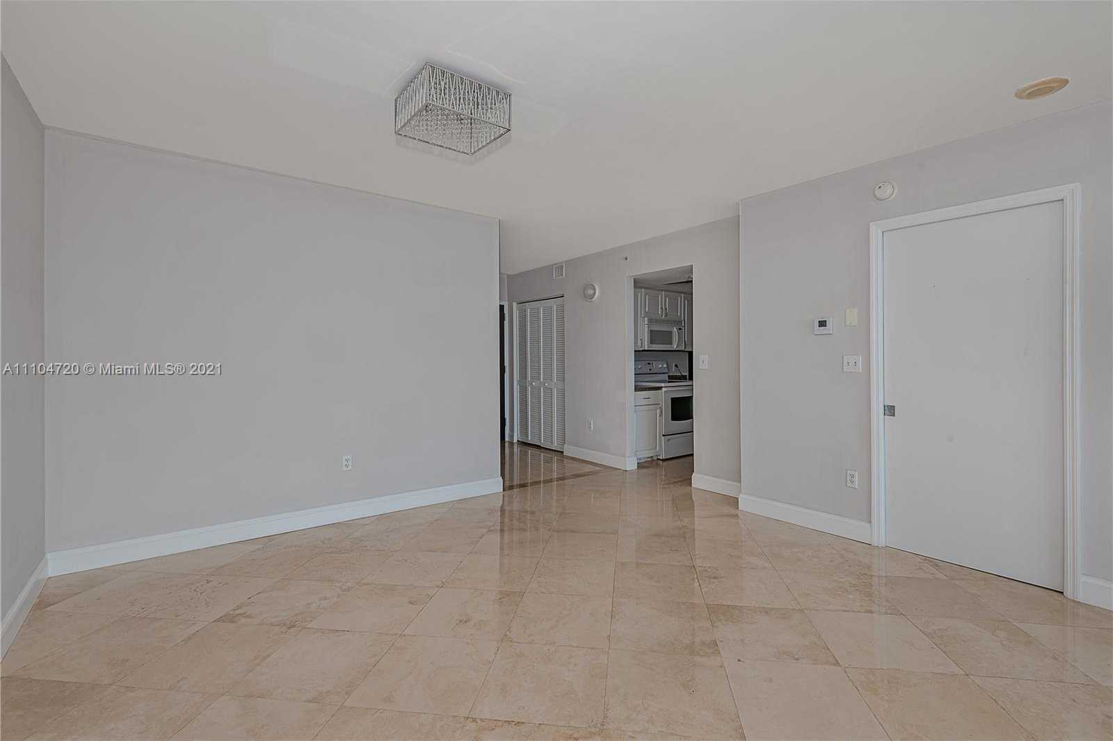Small Image of 90 ALTON RD #2407, Miami Beach Number 4