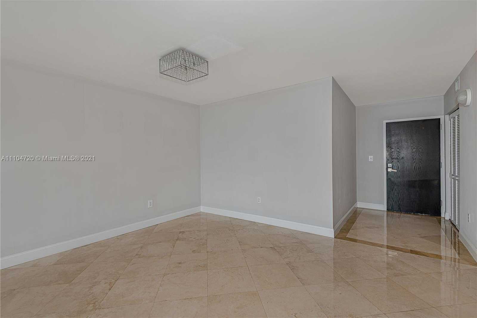 Small Image of 90 ALTON RD #2407, Miami Beach Number 5
