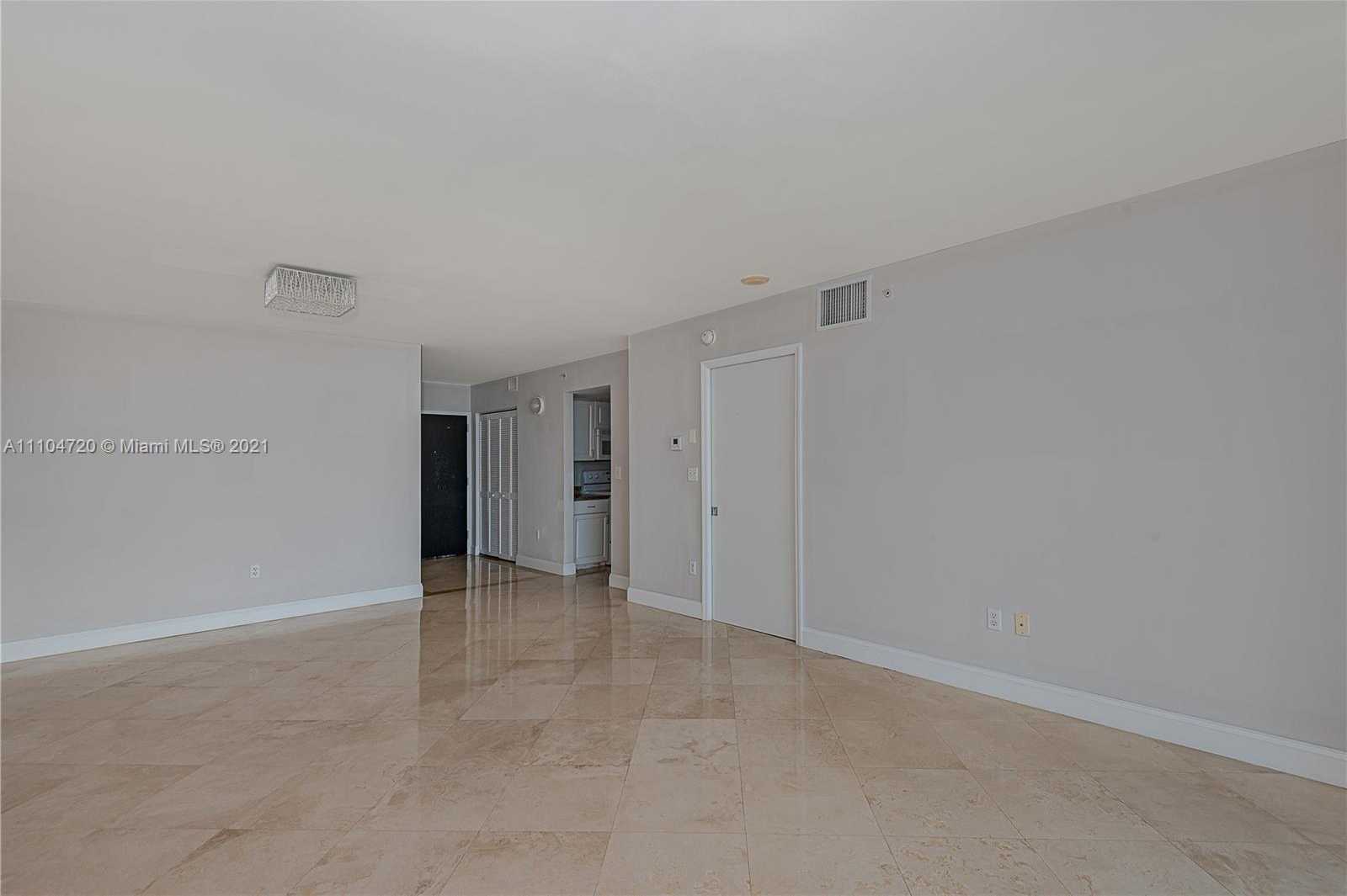 Small Image of 90 ALTON RD #2407, Miami Beach Number 9