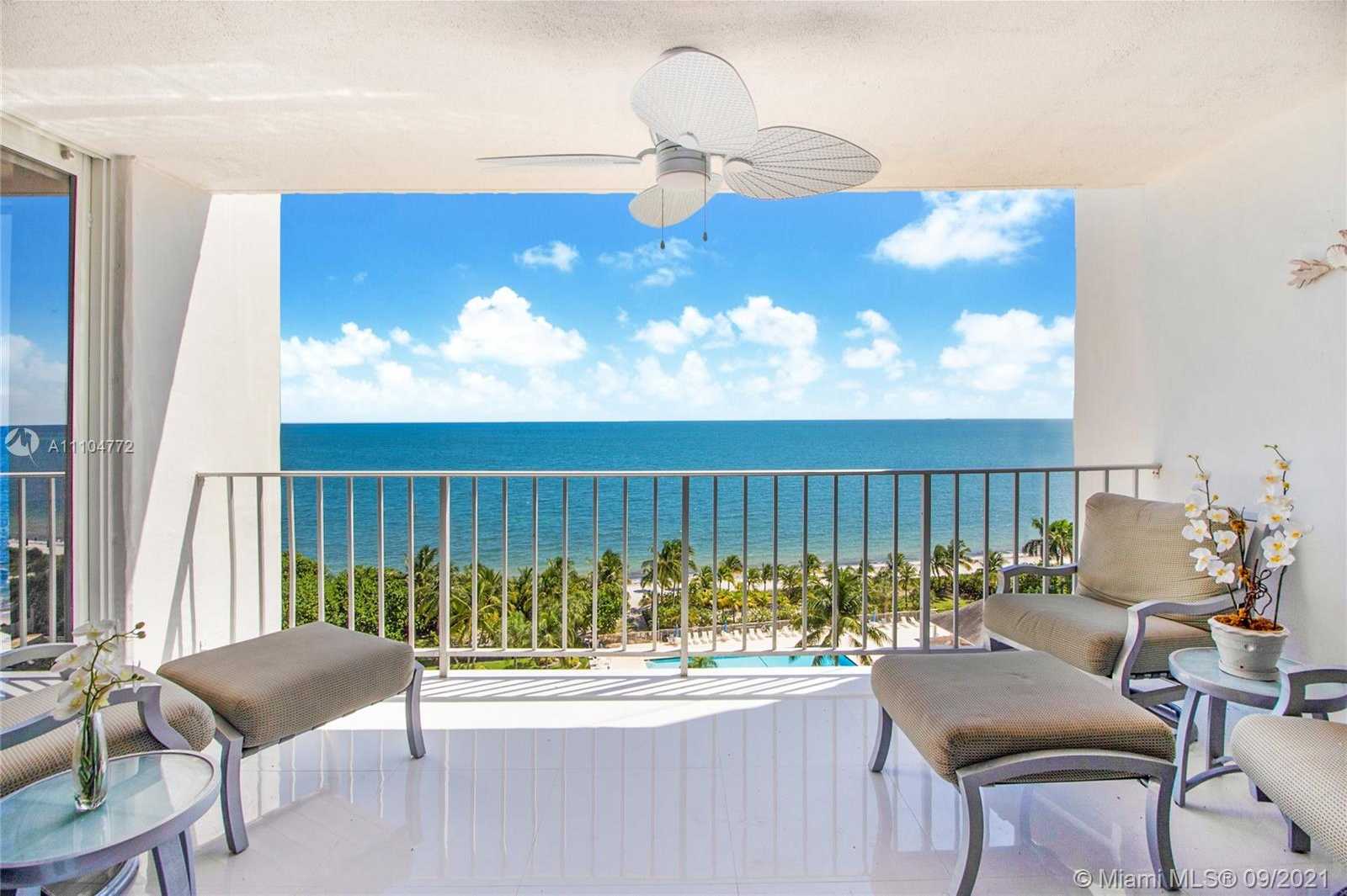Small Image of 881 OCEAN DR #10E, Key Biscayne Number 27