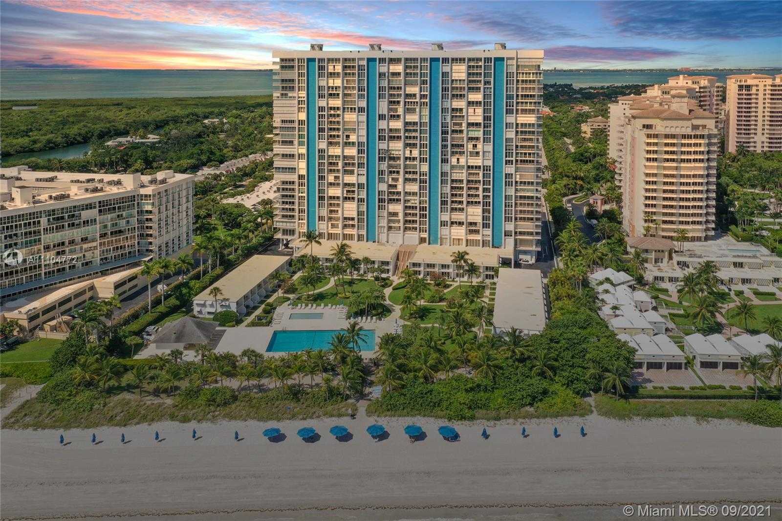 Small Image of 881 OCEAN DR #10E, Key Biscayne Number 34