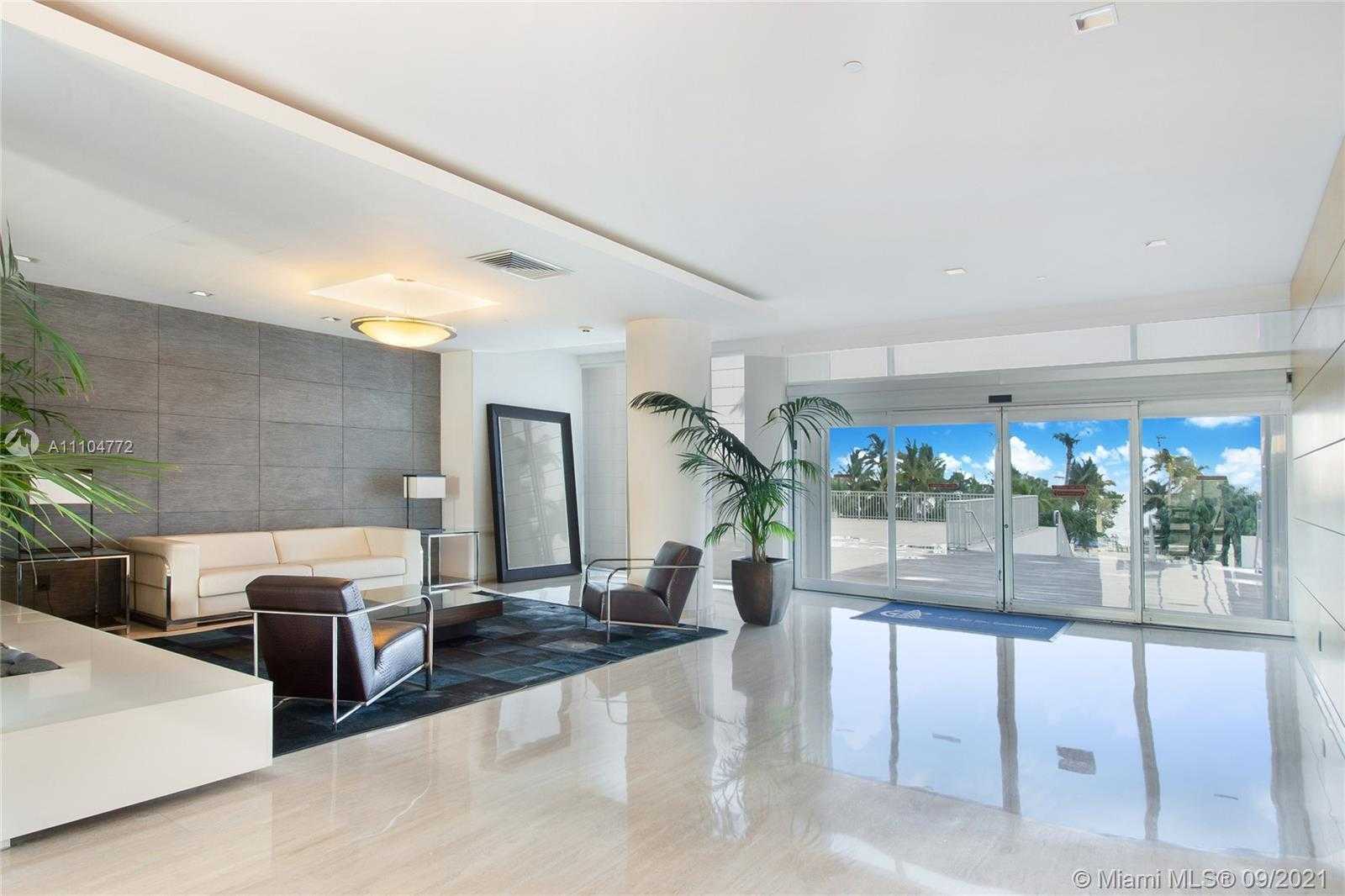 Small Image of 881 OCEAN DR #10E, Key Biscayne Number 5