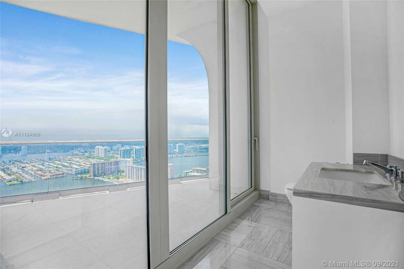 Small Image of 16901 COLLINS AVE #PH-5503, Sunny Isles Beach Number 14