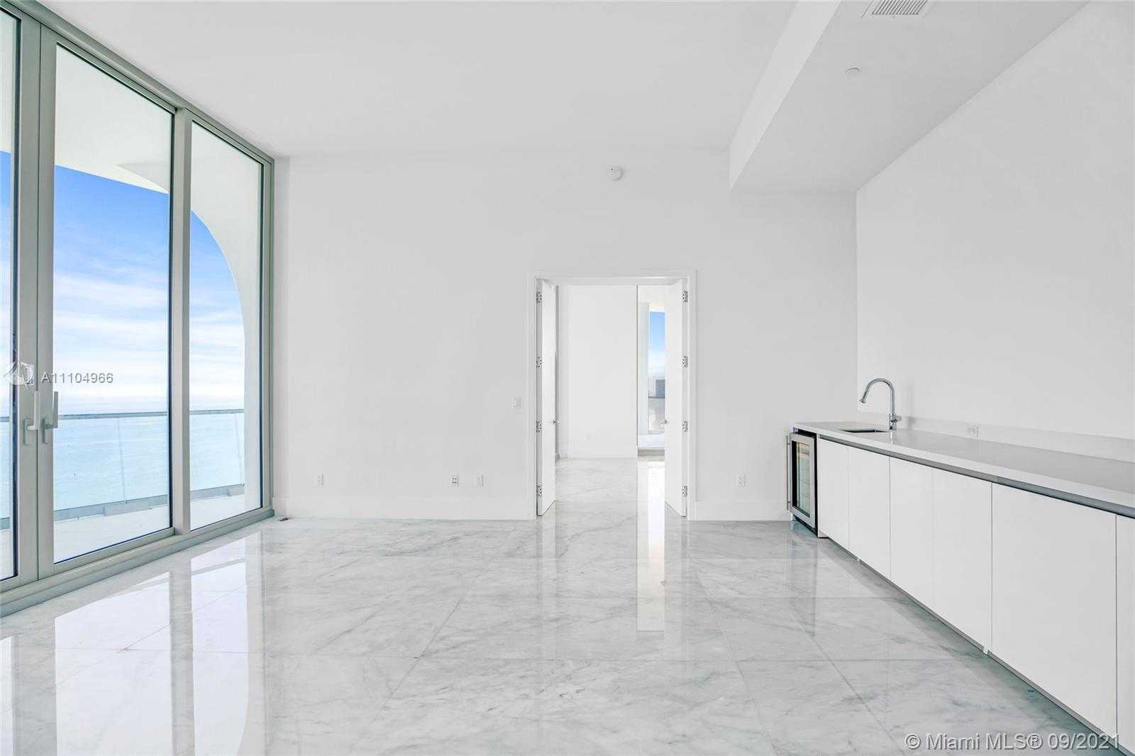 Small Image of 16901 COLLINS AVE #PH-5503, Sunny Isles Beach Number 32