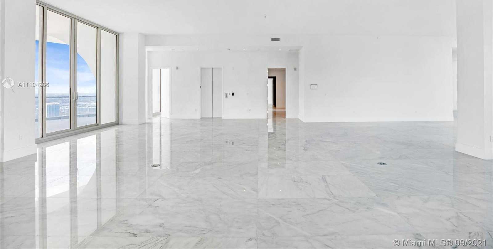 Small Image of 16901 COLLINS AVE #PH-5503, Sunny Isles Beach Number 4