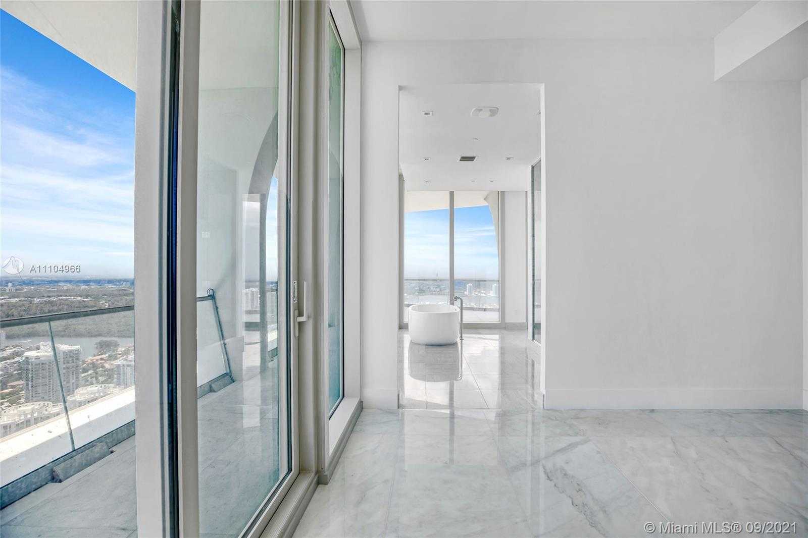 Small Image of 16901 COLLINS AVE #PH-5503, Sunny Isles Beach Number 40