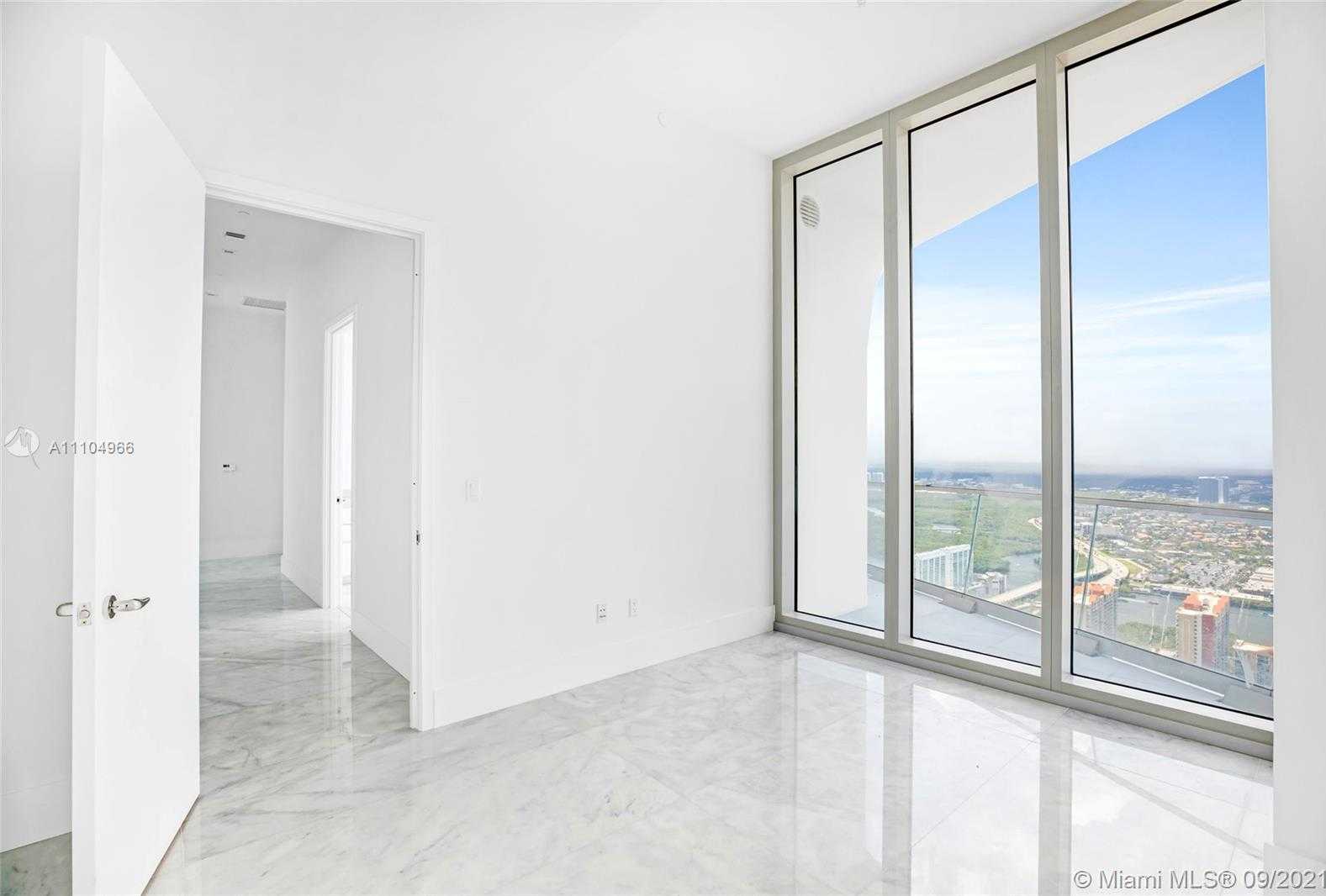 Small Image of 16901 COLLINS AVE #PH-5503, Sunny Isles Beach Number 52