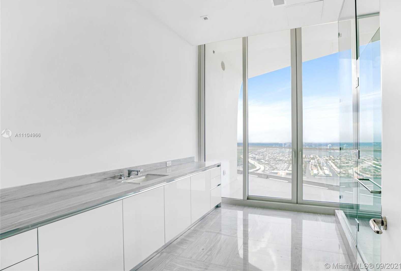 Small Image of 16901 COLLINS AVE #PH-5503, Sunny Isles Beach Number 55