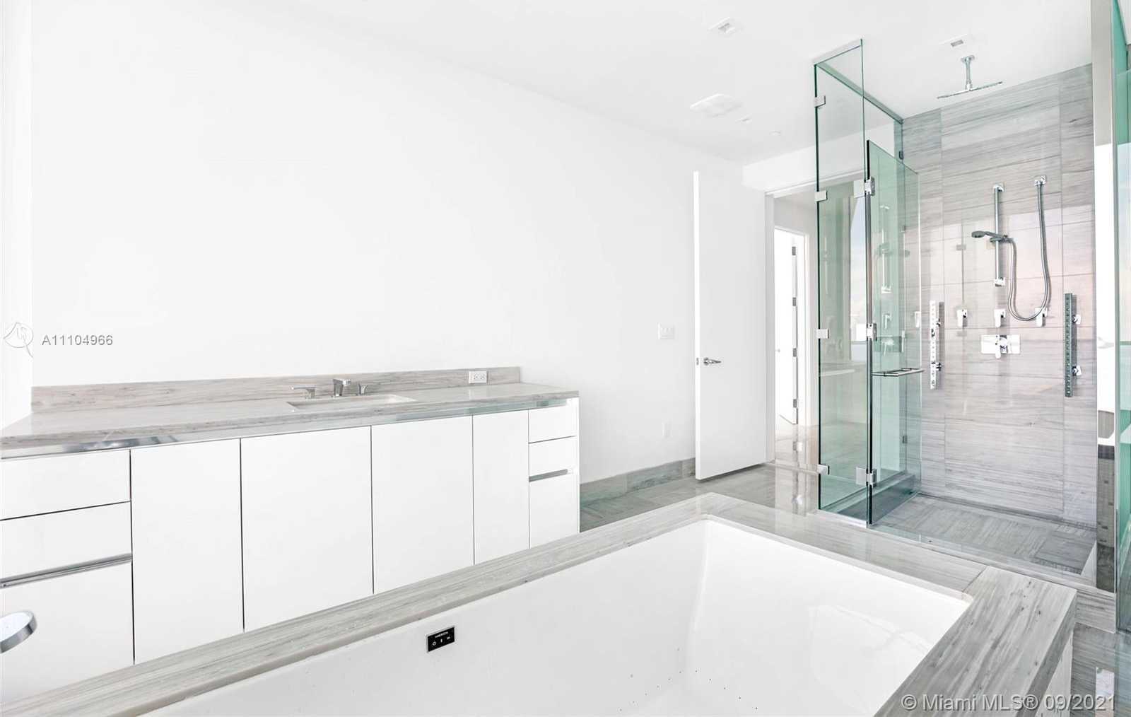 Small Image of 16901 COLLINS AVE #PH-5503, Sunny Isles Beach Number 61