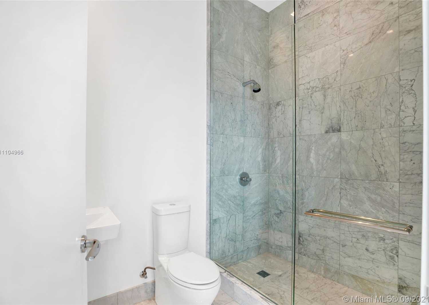 Small Image of 16901 COLLINS AVE #PH-5503, Sunny Isles Beach Number 63